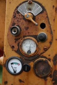 Minneapolis Moline U gauges Minneaspolis Moline U gauges