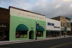 Bakery close-up So what do you think? Should Mariano Perez repaint his bakery a subtler green?