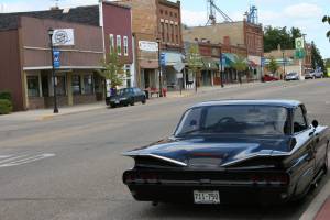 1960 Chevrolet No, this isn't Tim Swanson's car, but a 1960 customized Chevy I photographed in downtown Kenyon. It really doesn't look all that much like the original, but, hey, it's still an old Chevy.