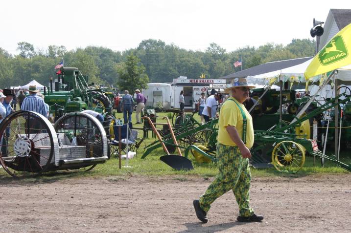 John Deere clothing