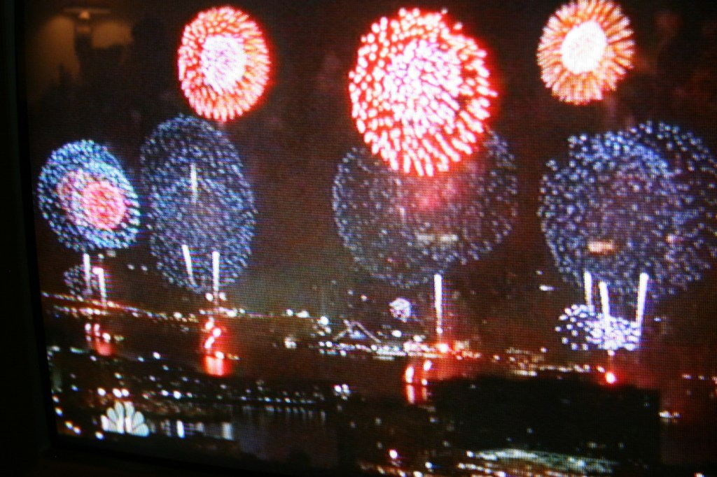 fireworks over the hudson 2