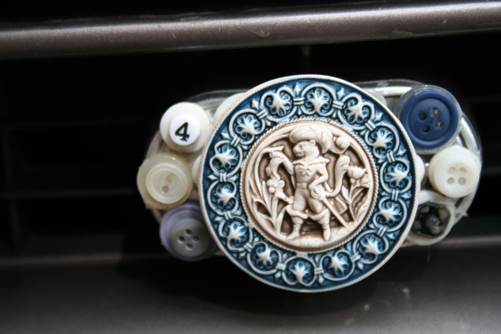 Bette's handcrafted front button