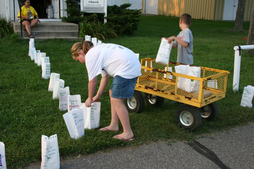 Setting out luminaries