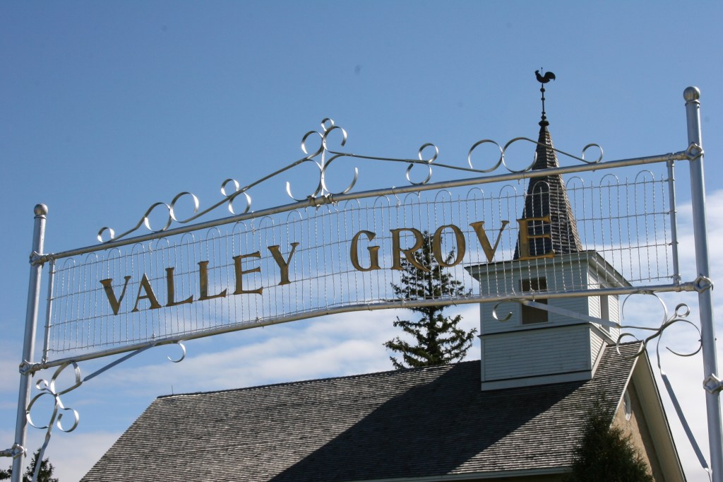 Entry to Valley Grove