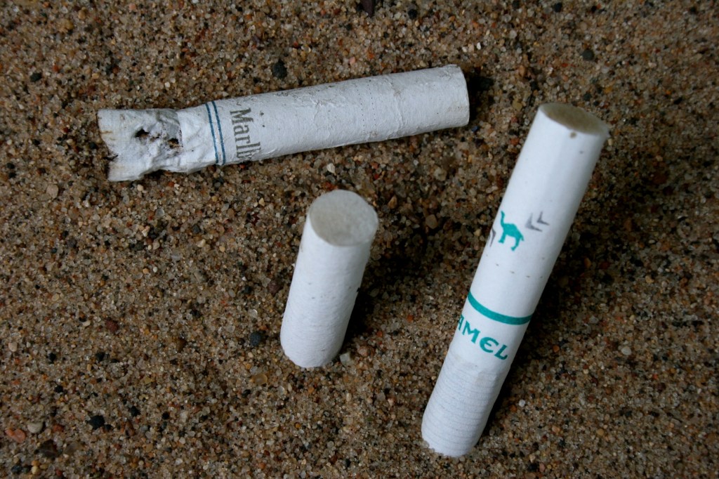 Copy of cigarette 016