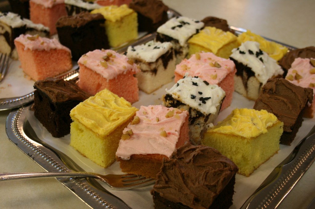 Social, cake on trays