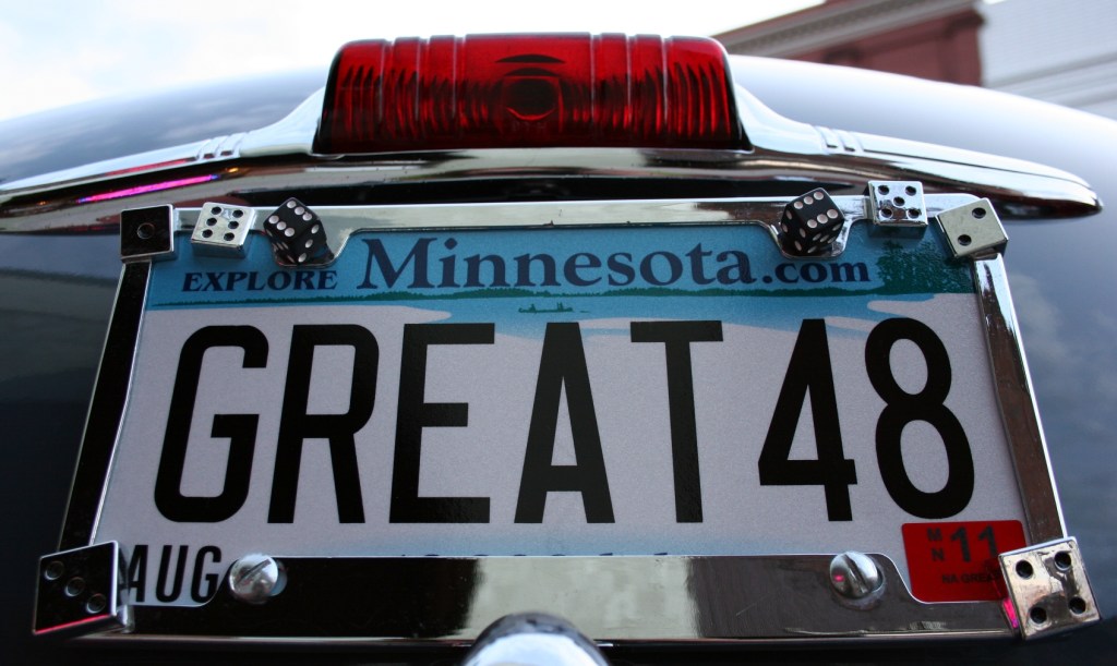 Cruise, license plate