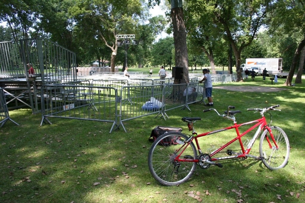 Obama, bike at park