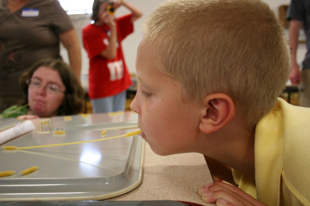 Reunion- Noodle game