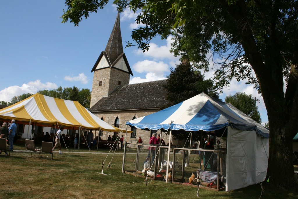 Fest, church grounds