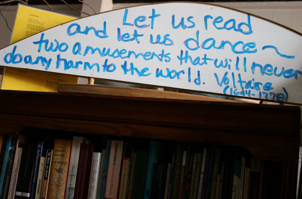 Wabasha, bookstore sign