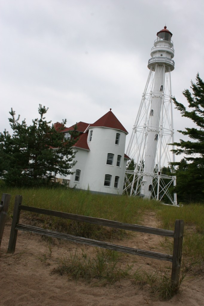 Wisc, lighthouse