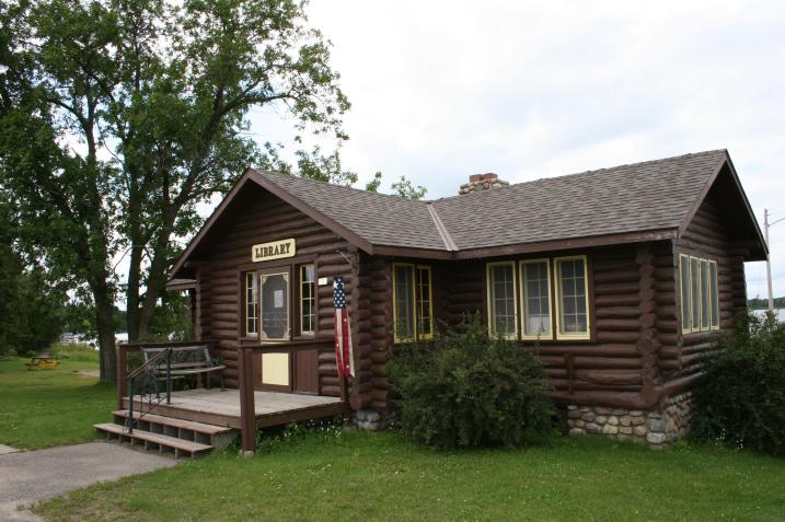 Several summers ago I photographed this log cabin library in Hackensack.