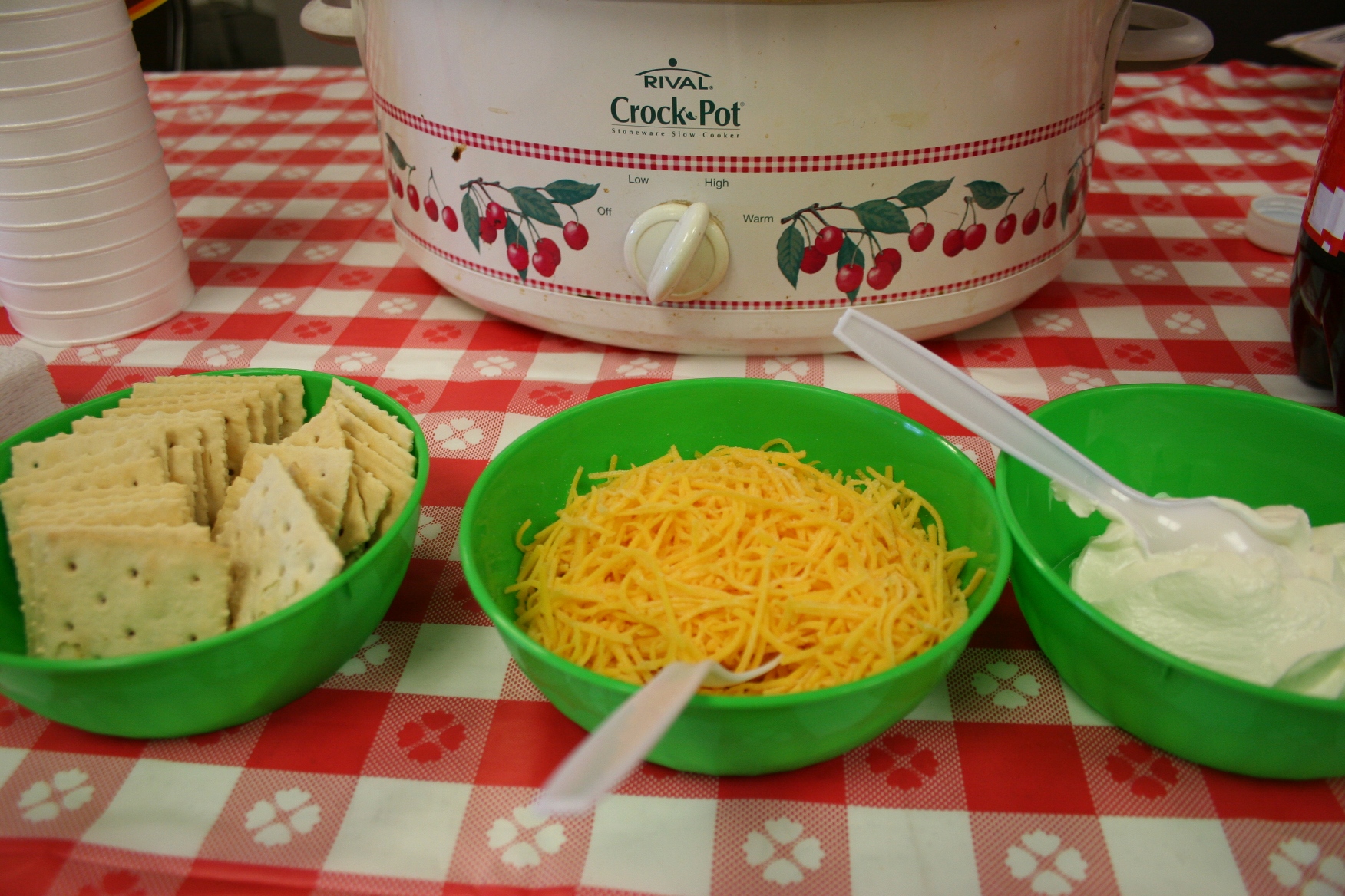 Chili contest condiments