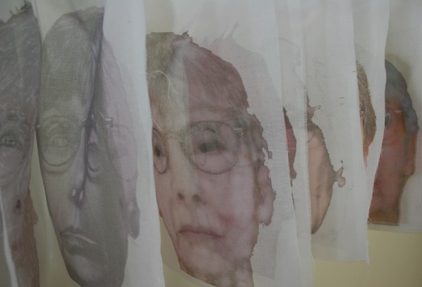 Art, suspended faces