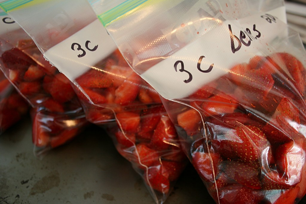 Berries, bagged