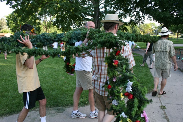 Celebration, carrying the maypole