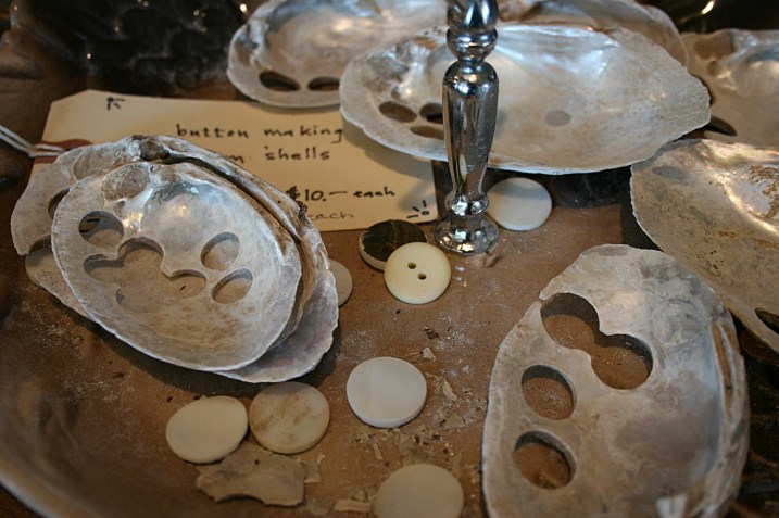 Lake City, clam shells