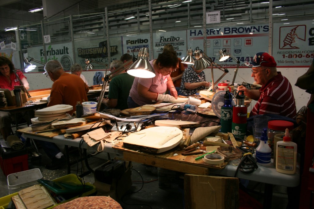 Carving, group carving