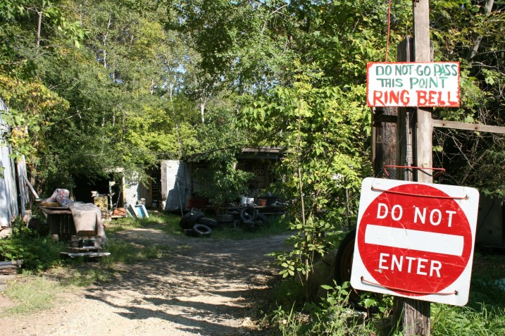 Sam's, do not enter sign