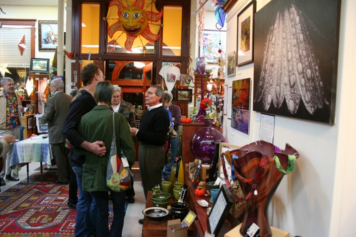 Art, Crossings water show