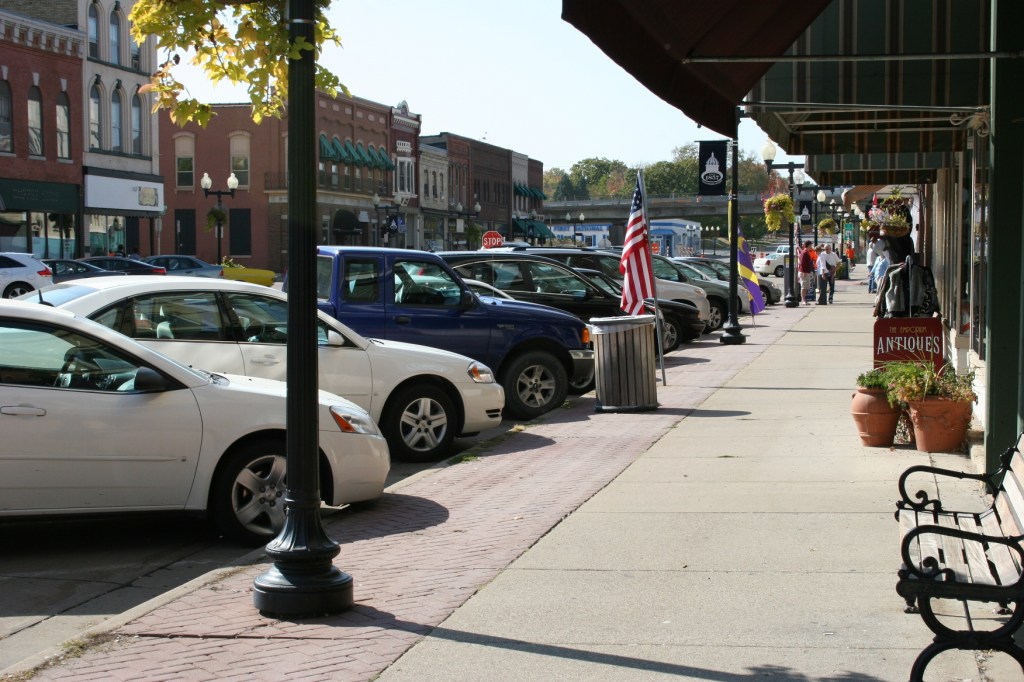 Downtown Hastings, street and sidewalk