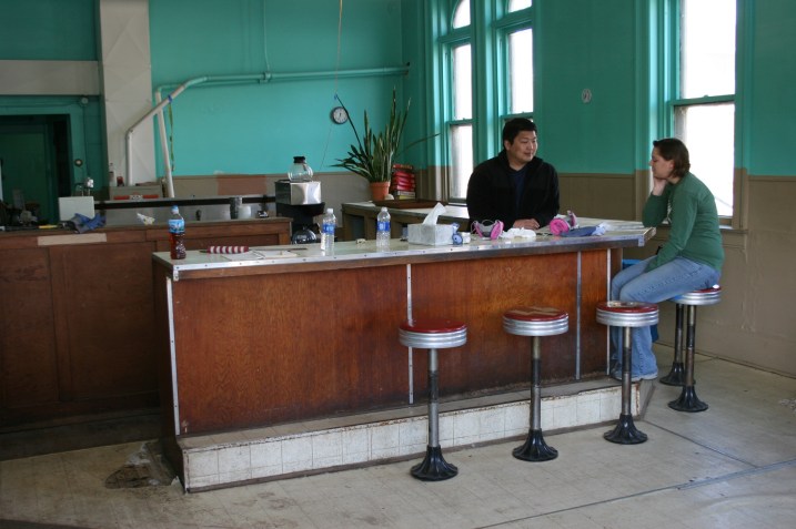 Seven Sisters, lunch counter