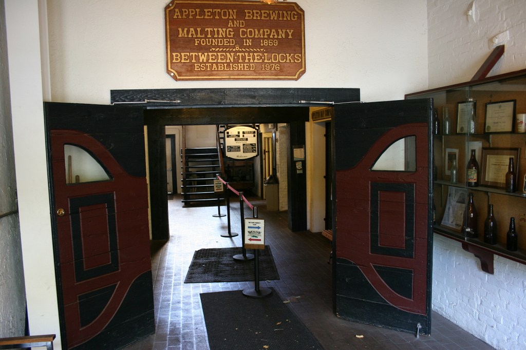 ...into the entry of the Between the Locks Mall.