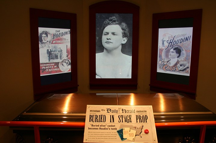 Upon his death, Houdini was buried in a stage prop, his "buried alive" casket, introduced on his final tour in 1926. He escaped the staged burial in under two minutes.