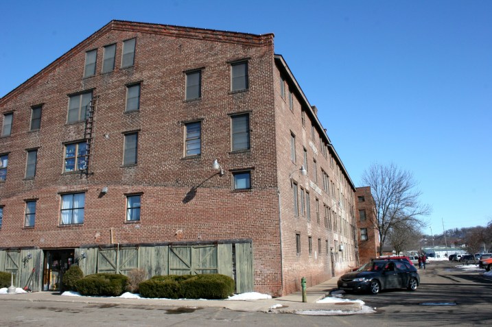 The sprawling Pottery Place complex.