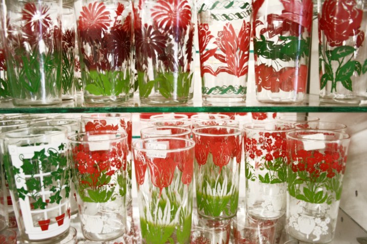 So many flowers in bloom.