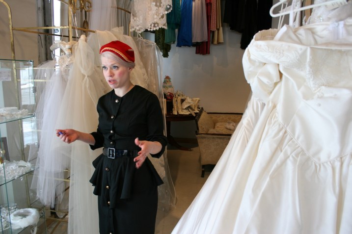 Nikolina Erickson-Gunther consults with my eldest daughter.