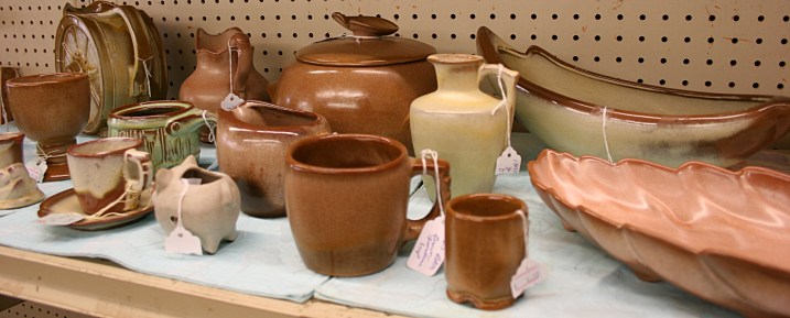 Sweet pieces of Frankoma pottery.