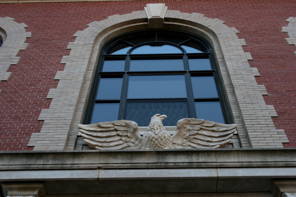 Stunning eagle sculptures span the entries into the federal building.