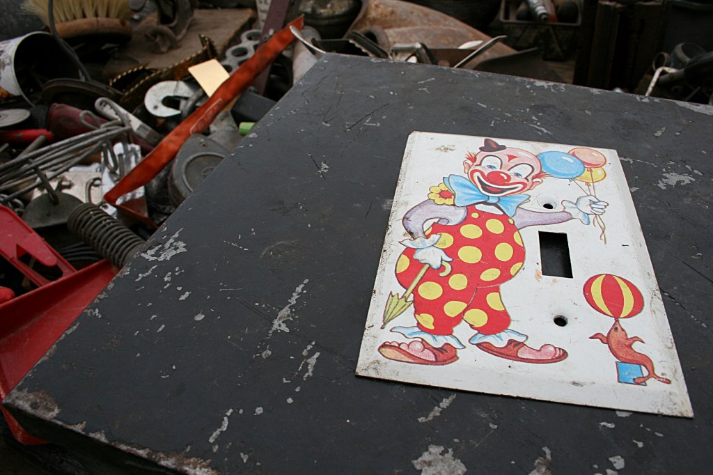 Market, clown switch plate