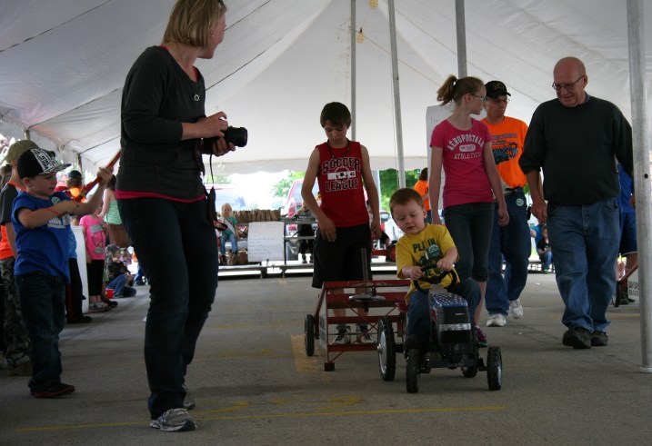 Cameras and encouragement abounded.