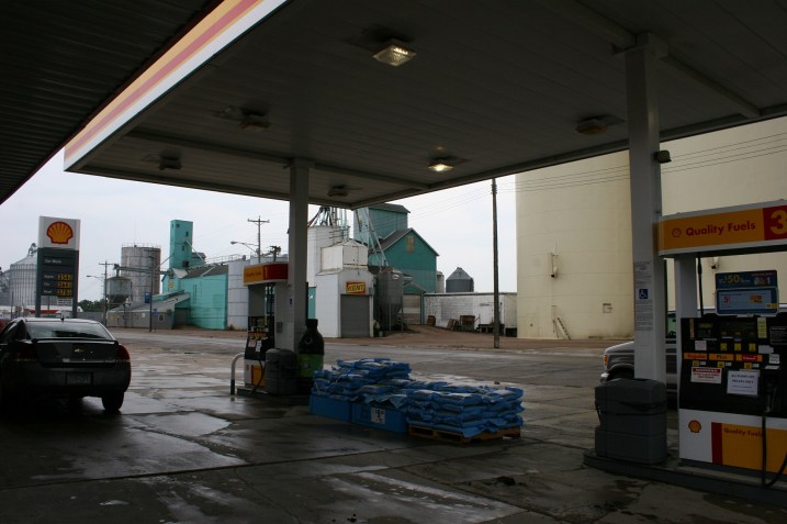 A view right outside the Shell station.