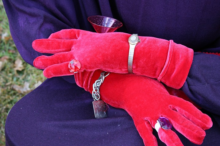 Look at the attention to detail by the creators of the Queen Mom.