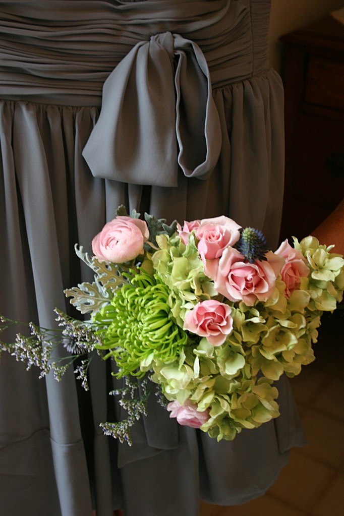 Ideas for bridesmaids' bouquets.