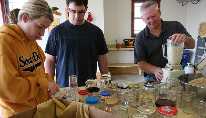 Lots and lots of jars of all sizes will hold the horseradish.