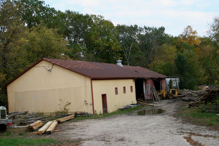 Private property or a business? I don't know. But this is one of the first places I notice entering Poy Sippi from the south.