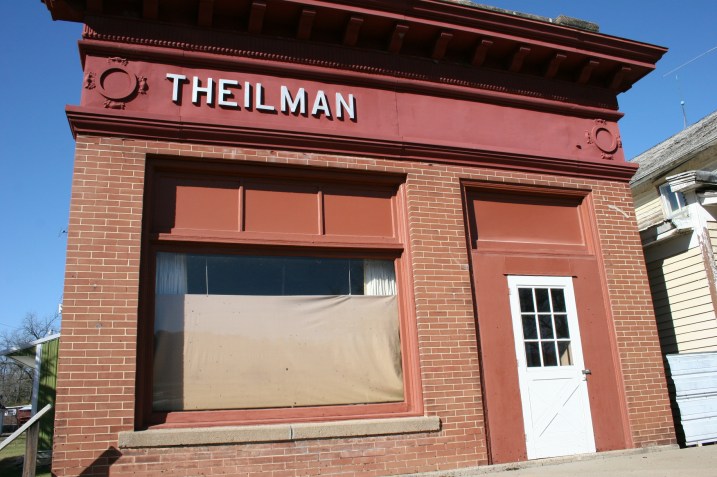 Another interesting old building in Theilman. Would love to know its history.