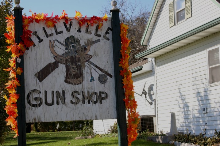 Millville, gun shop sign