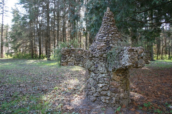 Sculpture, cone top sculpture