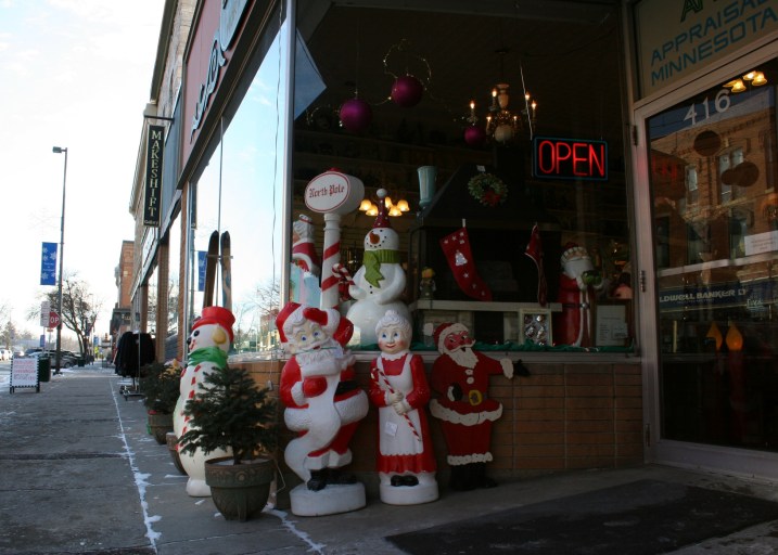 Back to the antique store...