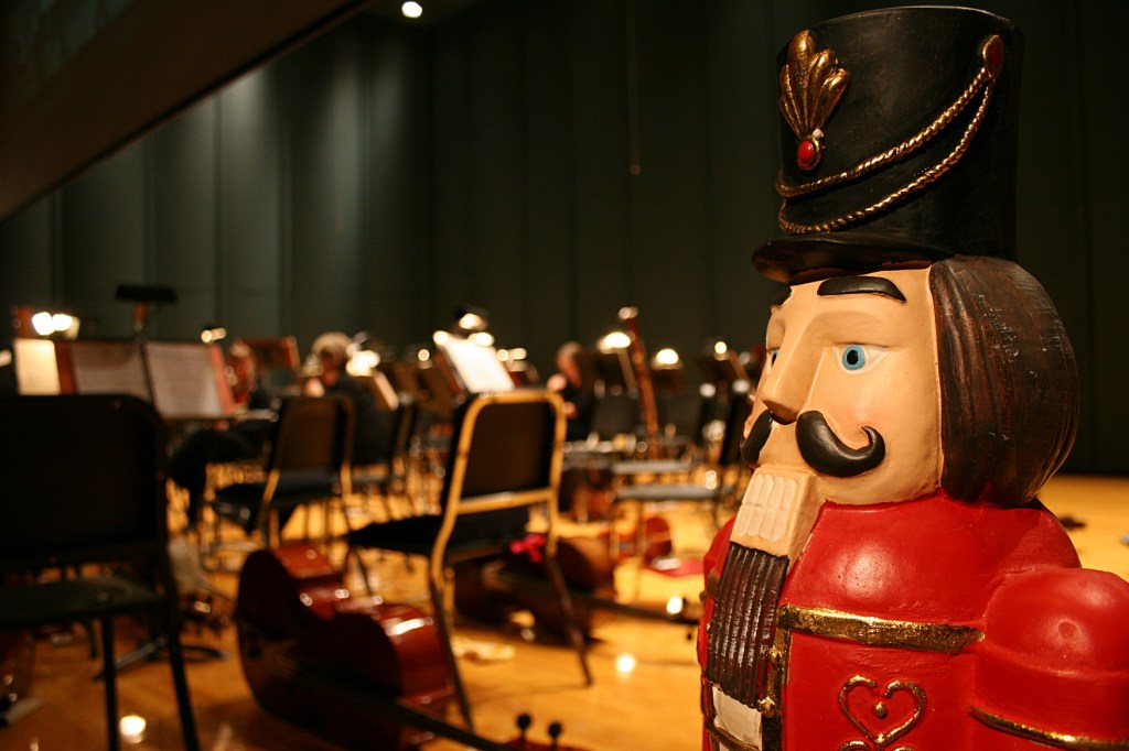 Two nutcrackers were posted on either side of the orchestra.