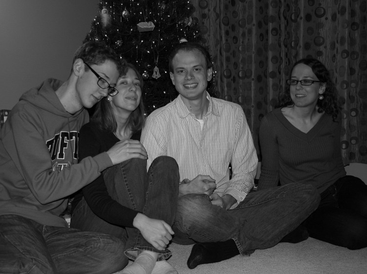 The son, left, the eldest, the son-in-law and the second eldest daughter.