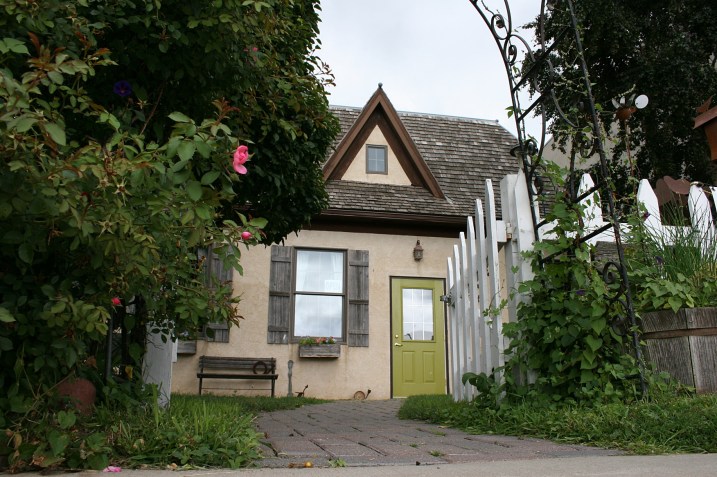 Lisa Lindberg saved this old gas station from demolition, moved it onto a corner of Maine Street and restored it for use at The Amboy Cottage Cafe. The cafe features made-from-scratch food and draws diners from all over the region.