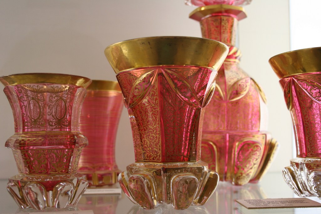 Examples of the beautiful glassware.
