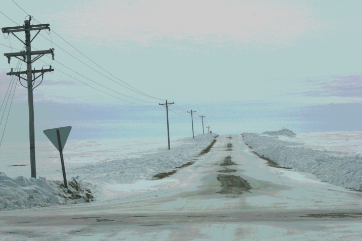 The gravel road I did not want to follow.